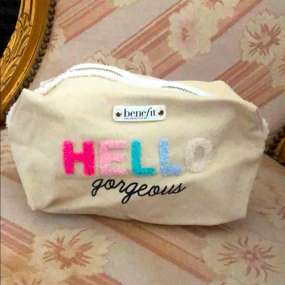 Benefit Hello gorgeous Make up bag